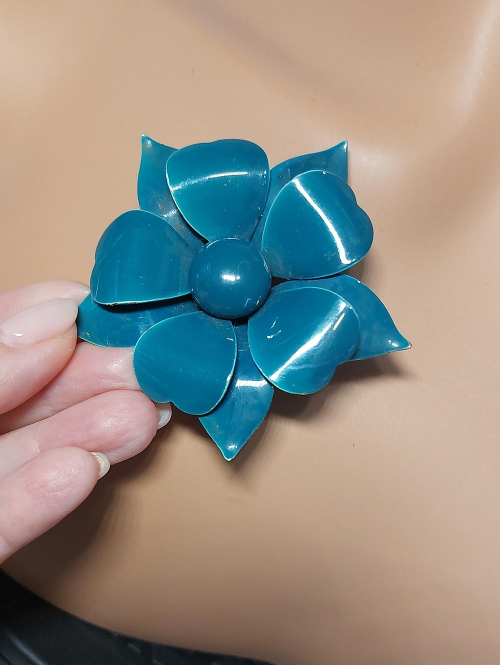 Vintage 60s Teal Flower Enamel Brooch Pin V Back